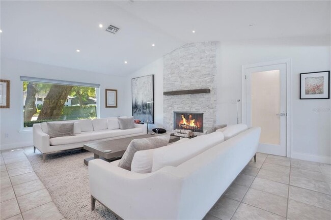 Building Photo - 1041 Tuscany Pl