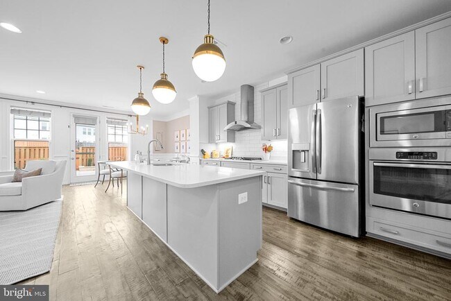 Building Photo - 23611 Rose Leigh Terrace