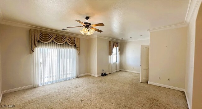 Building Photo - 3580 Prairie Ave