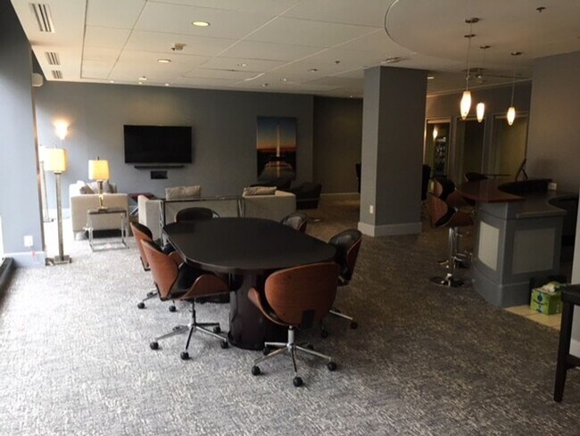 Building Photo - Spacious Efficiency with Modern Amenities, SW Waterfront Location, Fitness Room, Pool and Concier...