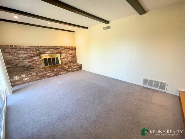 Building Photo - Spacious Four Bedroom Home in Westborough ...
