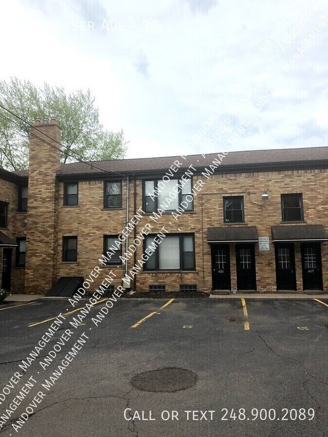Building Photo - 730 Kayser Ave