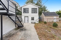 Building Photo - 2914 N 10th St