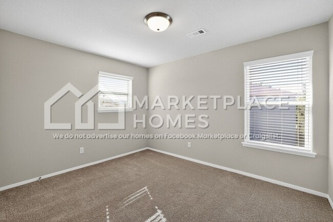 Building Photo - 5066 W Claxton Cir