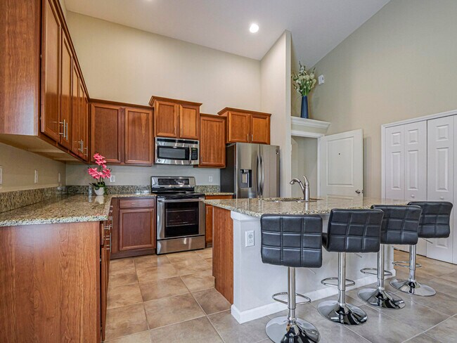 Building Photo - 1750 Berkshire Cir SW