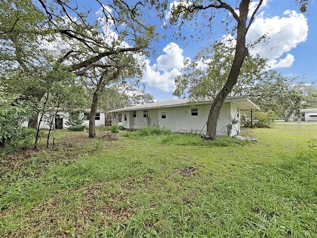 Building Photo - 7332 Sealawn Dr