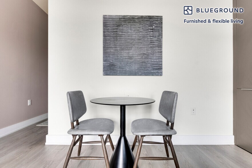 Building Photo - 1324 North Capitol St NE