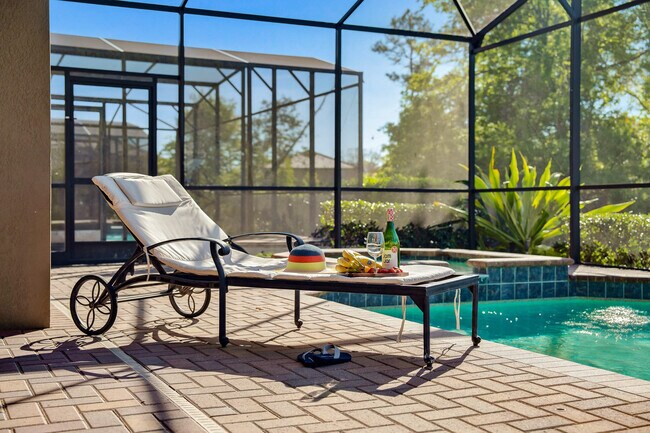 Building Photo - 8845 Rhodes St