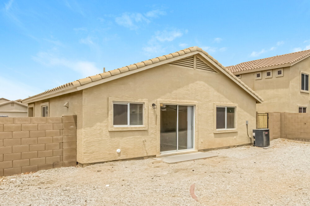 Building Photo - 1105 S 225th Ave