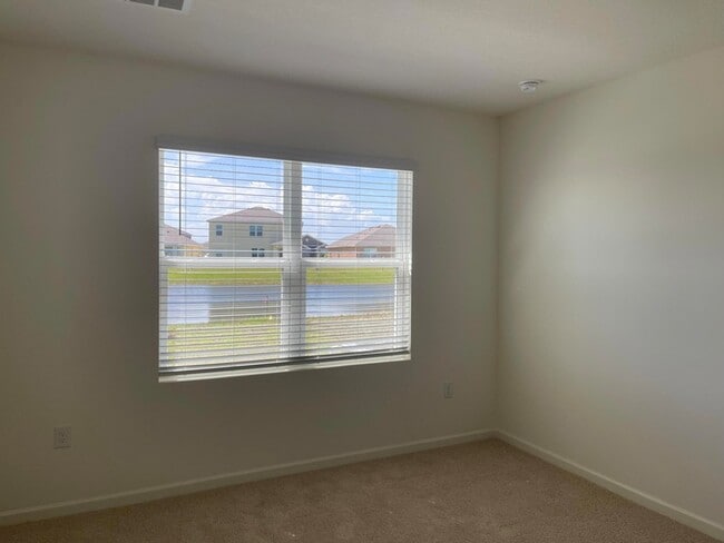 Building Photo - 866 Dugan CIR SE