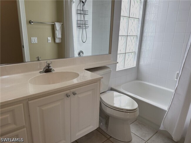 Building Photo - 4402 Novato Ct