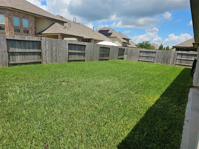 Building Photo - 1608 Groce Ln