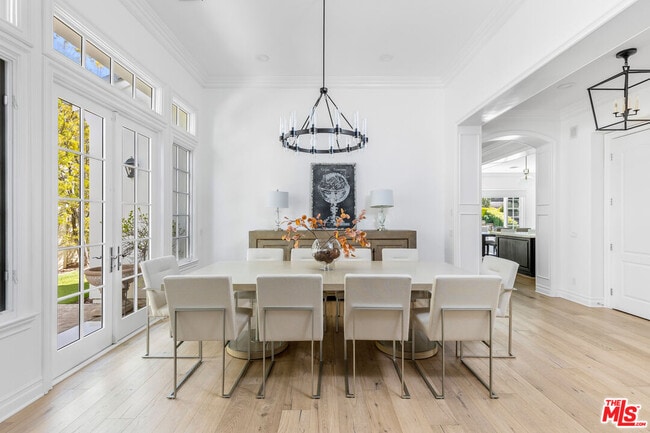 Building Photo - 25490 Prado De Las Bellotas