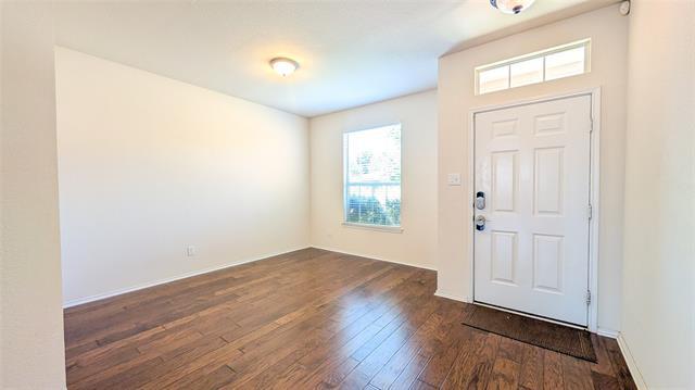 Building Photo - 809 White Dove Dr