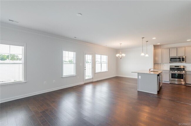 Building Photo - 4844 Wild Horse Ln