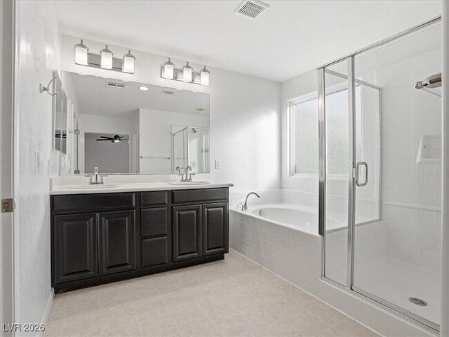 Building Photo - 9333 W Pearblossom Sky Ave