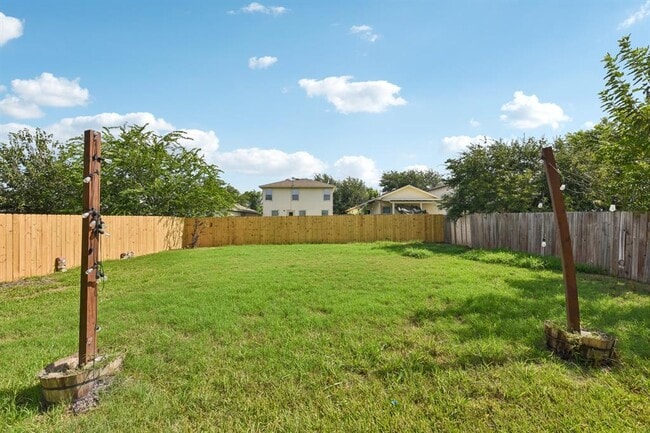 Building Photo - 12712 Ring Dr