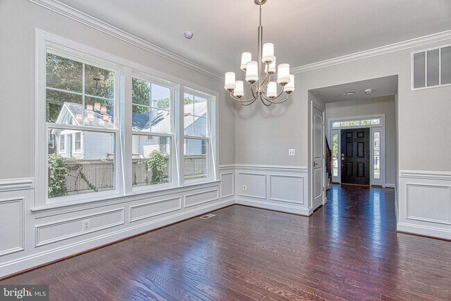 Building Photo - 3100 Greenway Blvd