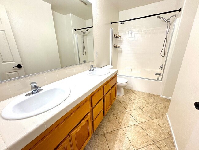 Building Photo - Executive Style Vista Home at an Affordabl...