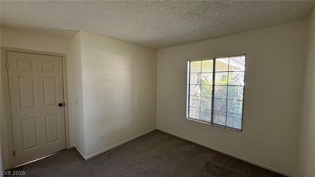Building Photo - 3025 Harborside Dr