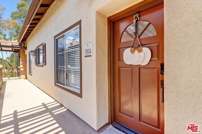 Building Photo - 2960 Champion Way