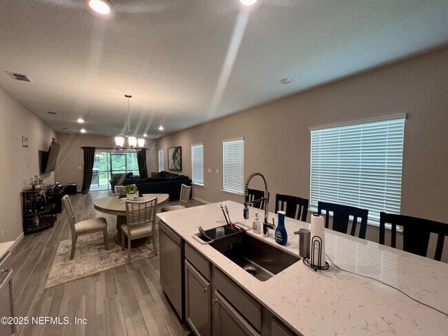 Building Photo - 2904 Armsdale Rd