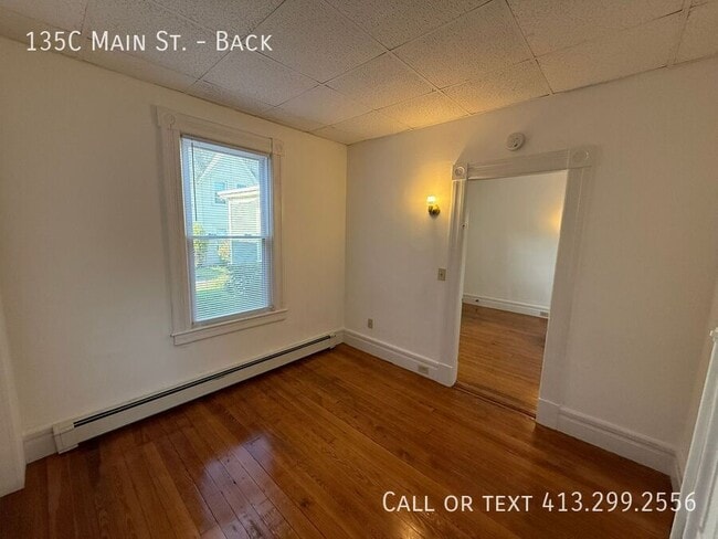 Building Photo - 135 Main St