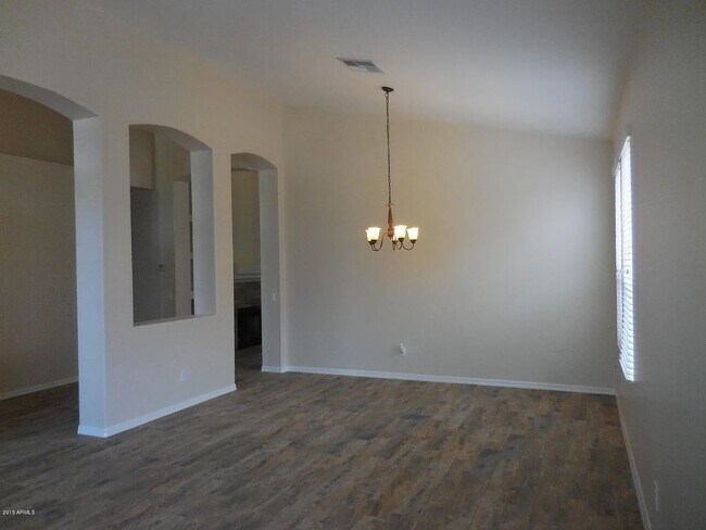 Building Photo - 4189 E Rancho Caliente Dr