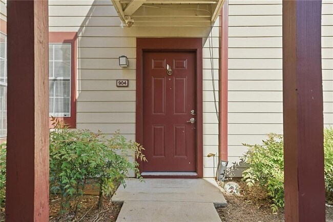 Building Photo - 904 Wentworth Ct