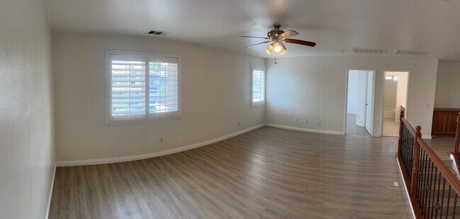 Building Photo - 13862 Camp Rock St