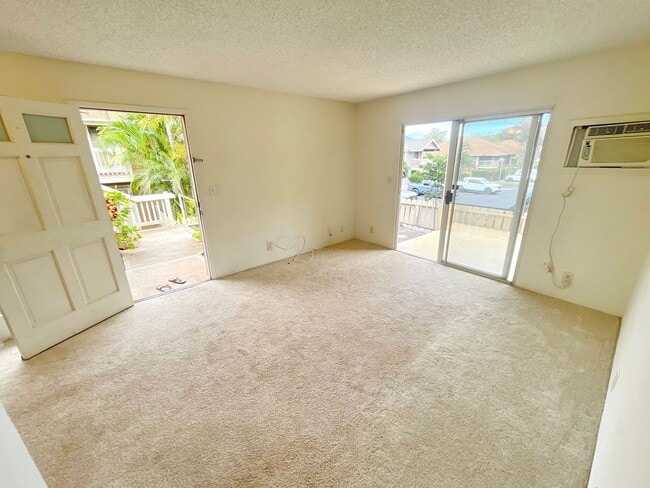 Building Photo - Ground Floor Kihei Villages Unit - Fenced ...