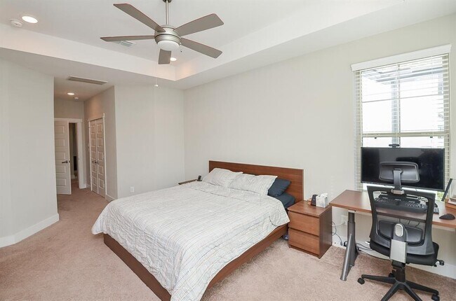 Building Photo - 12538 Holly Blue Ln