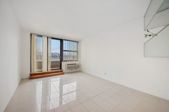 Building Photo - 7000 JFK Blvd E