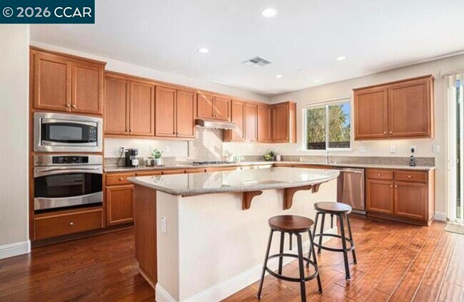 Building Photo - 2284 Demartini Ln