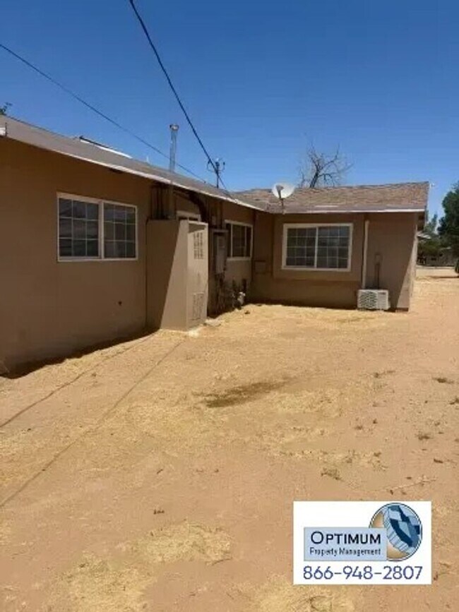Building Photo - 13851 Pawnee Rd