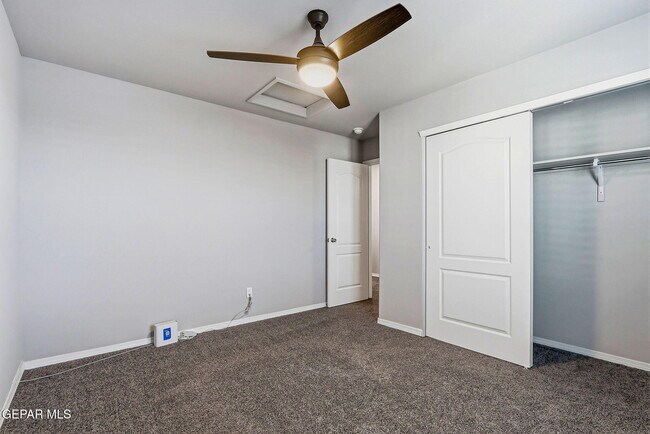 Building Photo - 12365 Desert Vista Ave