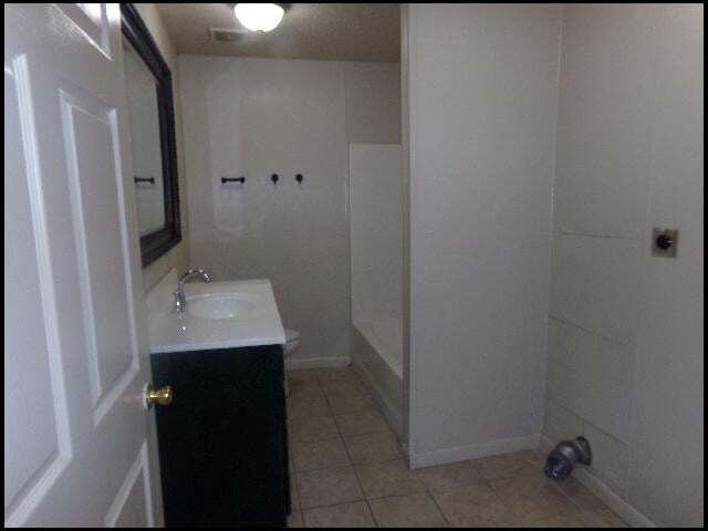 Building Photo - 13524 Marietta Dr