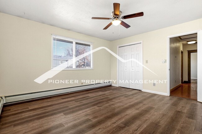 Building Photo - Charming 2 Bedroom Single Family Home