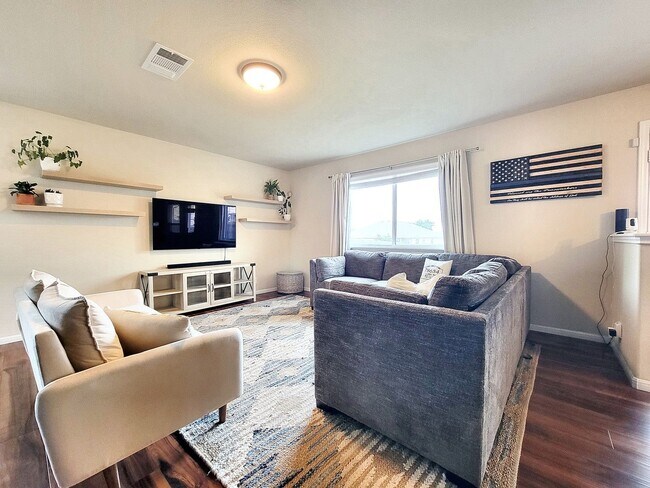 Building Photo - 222 Frio River Trail