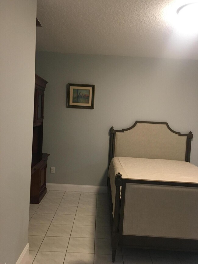 Building Photo - 14225 Citrus Dr