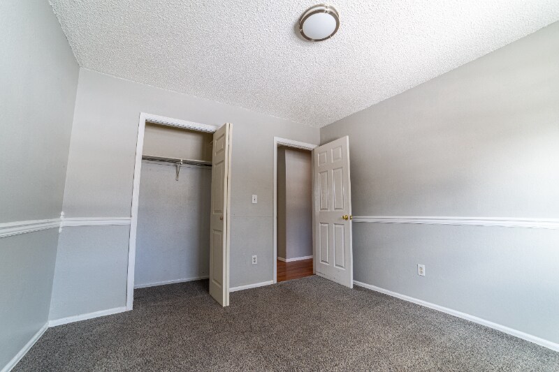 Building Photo - 3214 Teardrop Cir