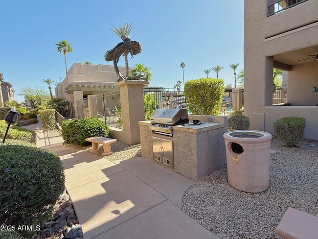 Building Photo - 14815 N Fountain Hills Blvd