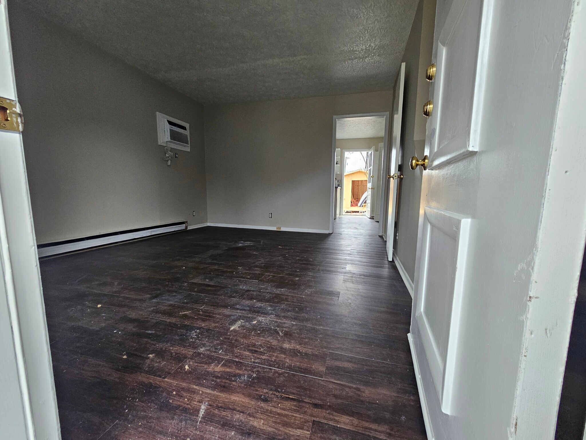 Building Photo - 4820 Gillespie Dr