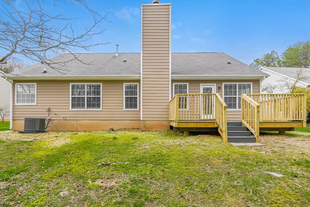 Building Photo - 3913 Leghorn Ct