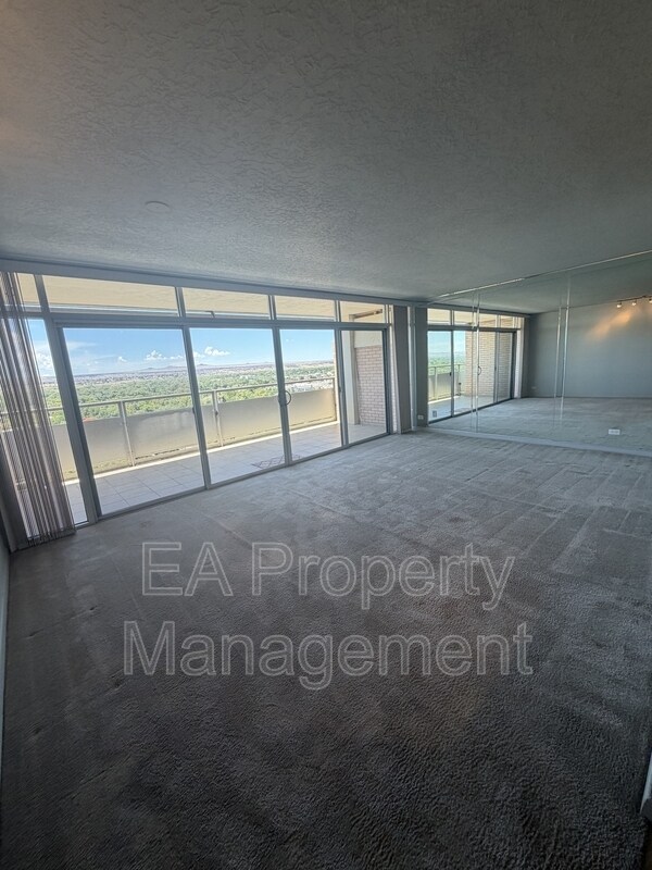 Building Photo - 1331 Park Ave SW