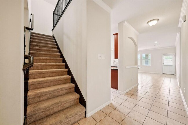 Building Photo - 3022 Aloria Hls Trl