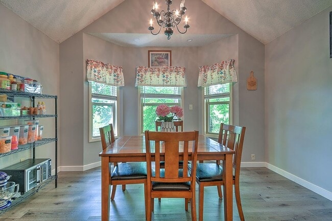 Building Photo - 4406 Willmary Dr