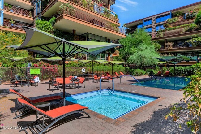 Building Photo - RESORT STYLE 3 BED 2.5 BATH HOME AT OPTIMA...