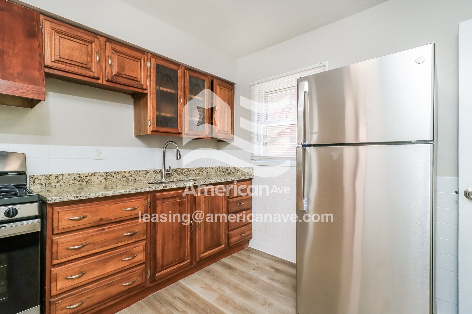 Building Photo - 4422 June Ave