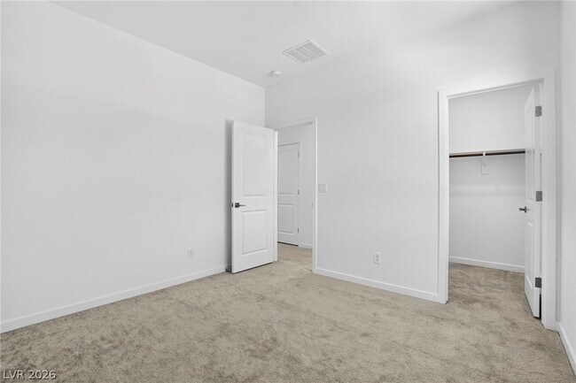 Building Photo - 6170 Redstone Hls Dr